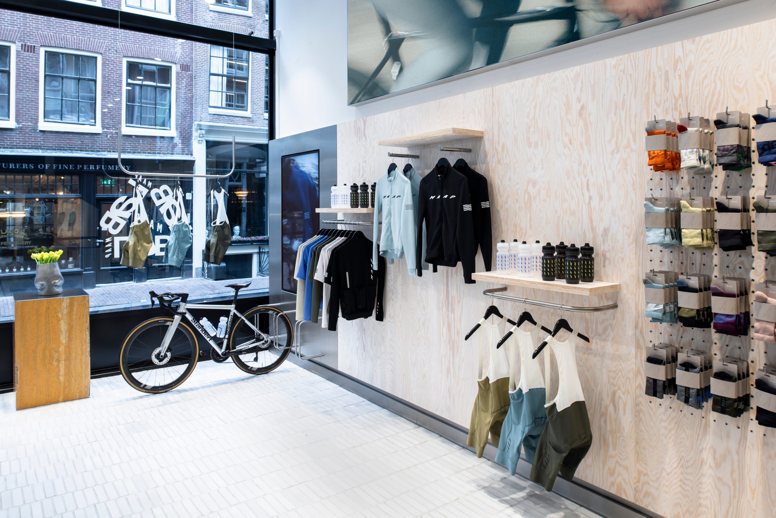 MAAP opens LaB retail concept store in Amsterdam – BikeBiz
